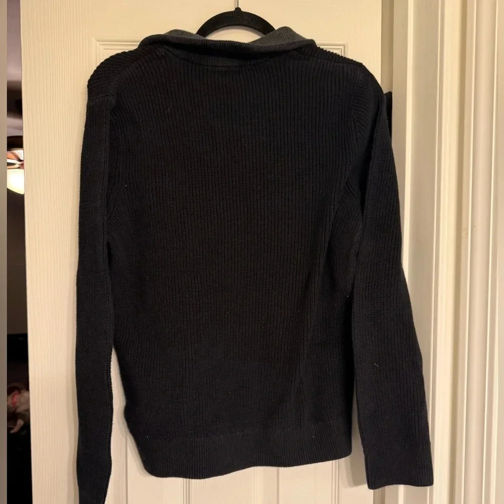 Express Men’s Black Sweater Size L